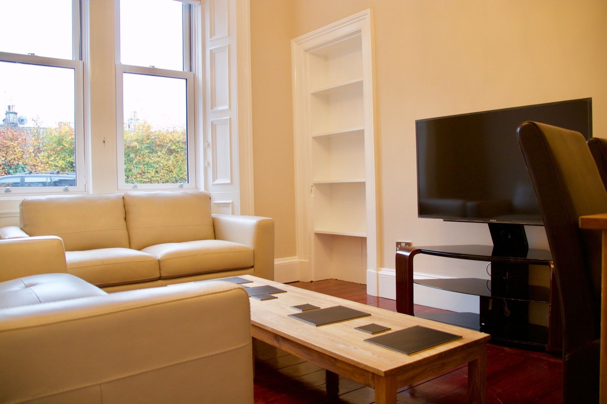 Appartement 2 Bedroom Flat Off Leith Walk Accommodates 7 *